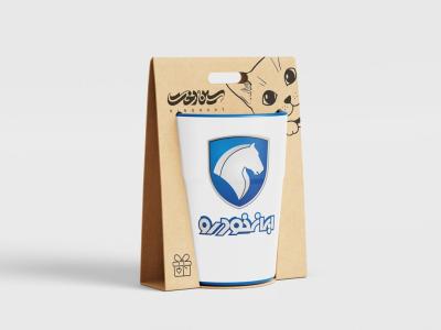  لایه باز موکاپ ماگ و لیوان