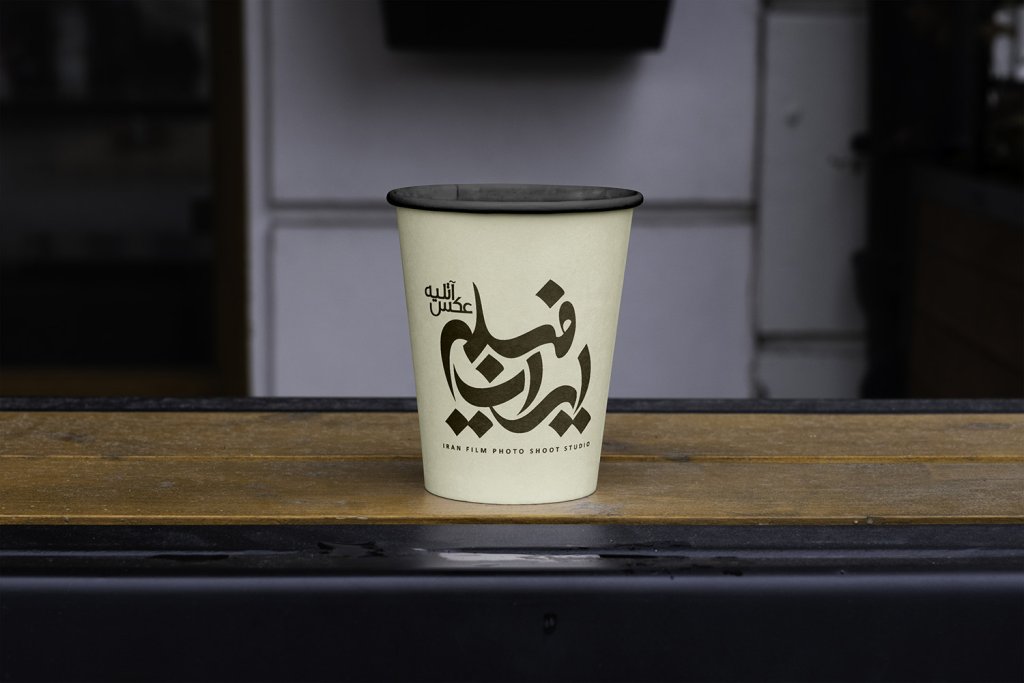  لایه باز موکاپ ماگ و لیوان