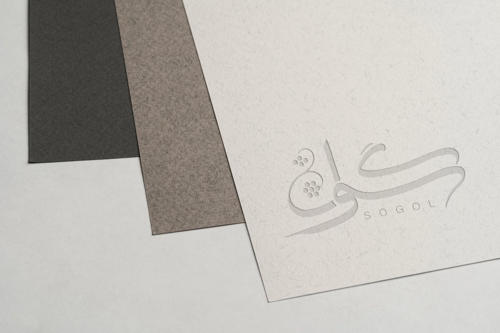 طرح لایه باز موکاپ لوگوی سه بعدی