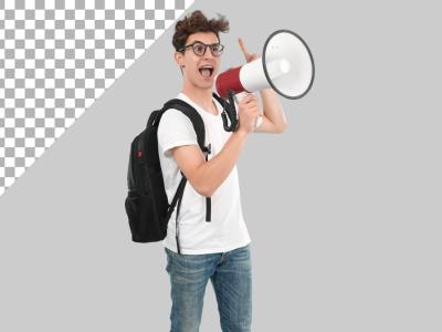 فایل لایه باز تصویر کاراکتر پسر جوان در حال فریاد زدن با بلندگو 