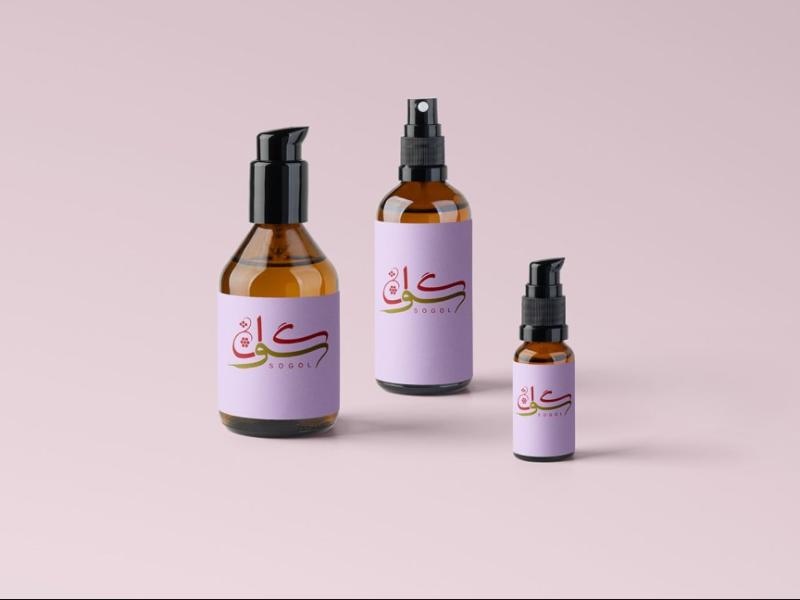-لایه-باز-موکاپ-لوازم-آرایشی-بهداشتی