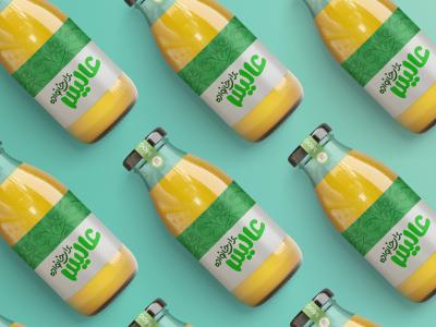  لایه باز موکاپ بطری شیشه ای