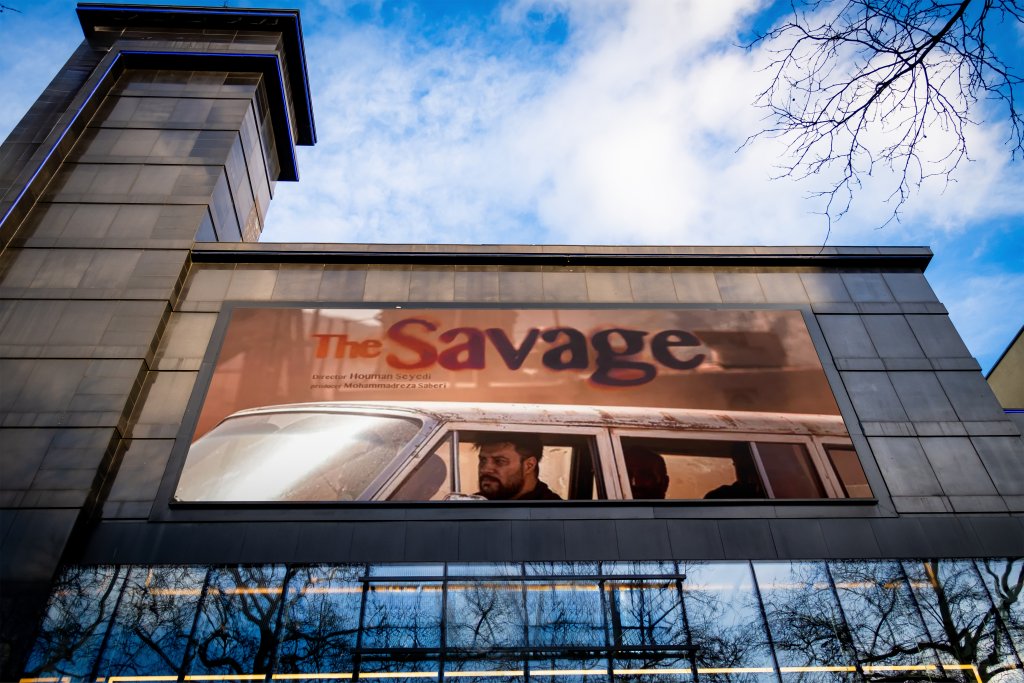 طرح لایه باز موکاپ بیلبورد