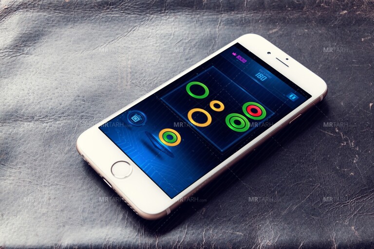 موکاپ-لایه-باز-موبایل-آیفون