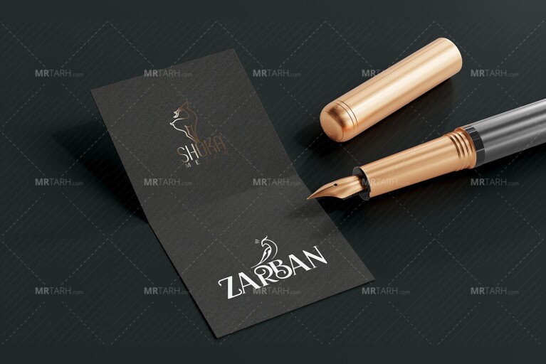 موکاپ-لایه-باز-لوگو-بر-روی-کارت