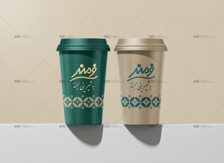 موکاپ-لایه-باز-ماگ-و-لیوان