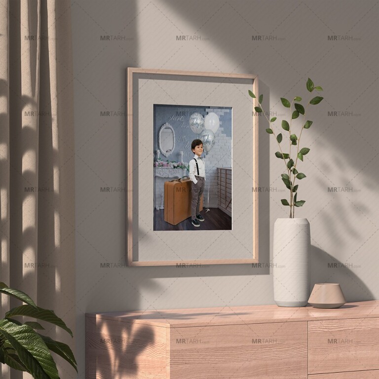 موکاپ-لایه-باز-قاب-عکس