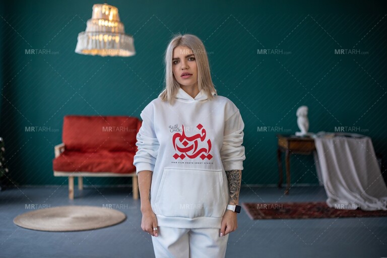 موکاپ-لایه-باز-لباس-زنانه